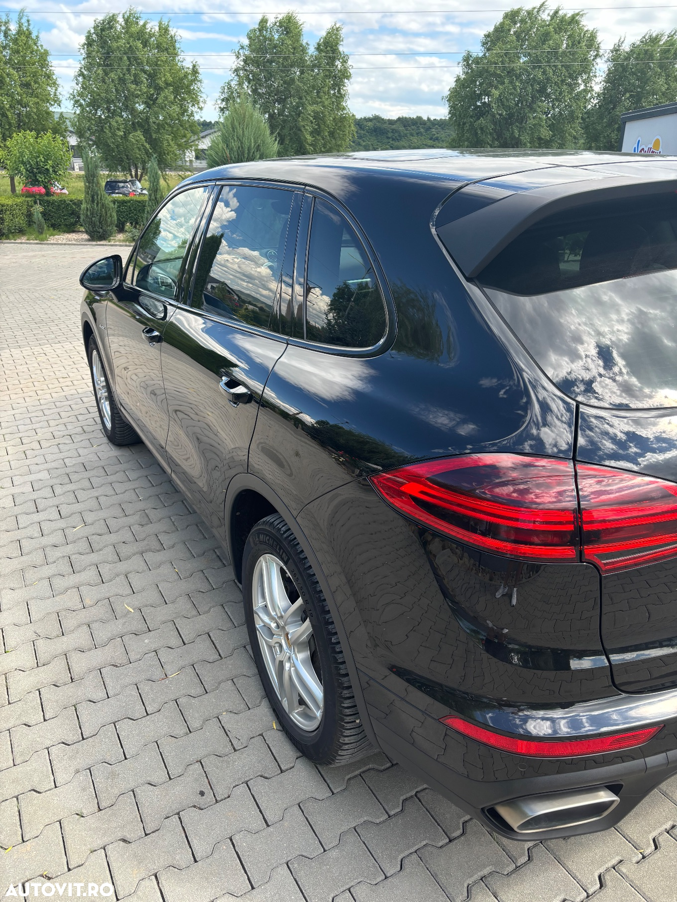 Porsche Cayenne 3.0 L - 10