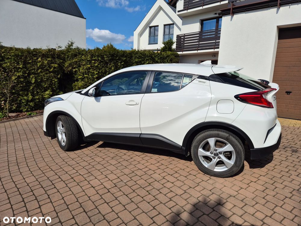 Toyota C-HR 1.2 T Premium - 1