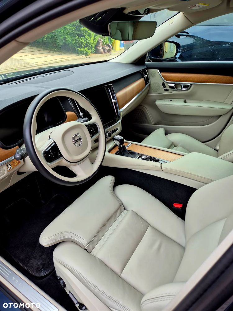 Volvo S90 D4 Inscription - 11