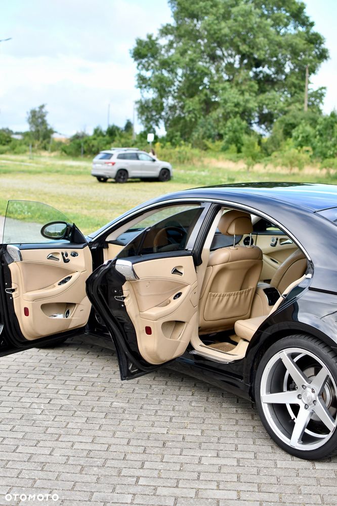 Mercedes-Benz CLS 500 - 38
