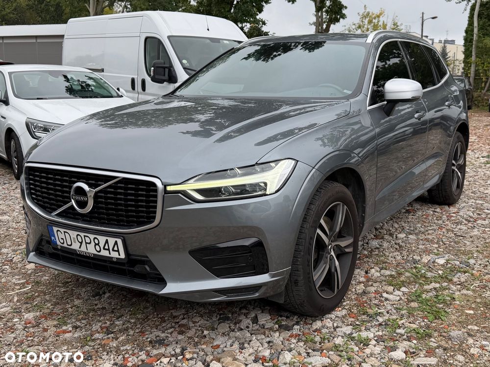 Volvo XC 60 T5 AWD R-Design - 3