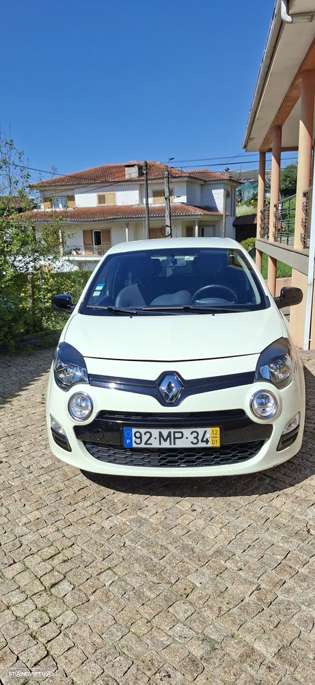 Renault Twingo 1.2 16V City - 12