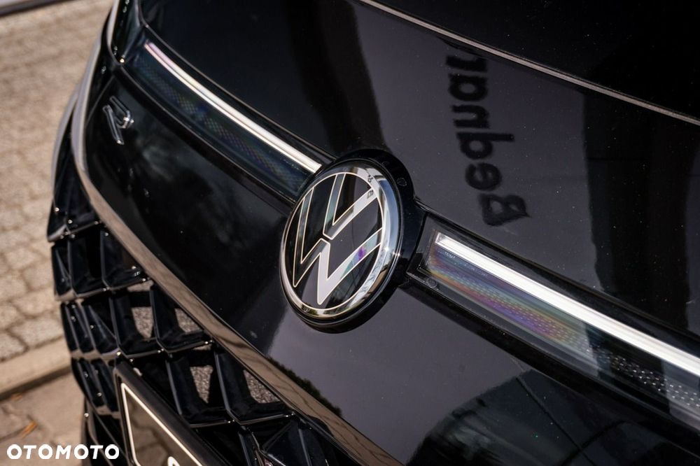 Volkswagen T-Roc - 11