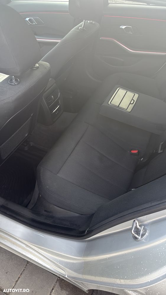 BMW Seria 3 320d AT MHEV - 11