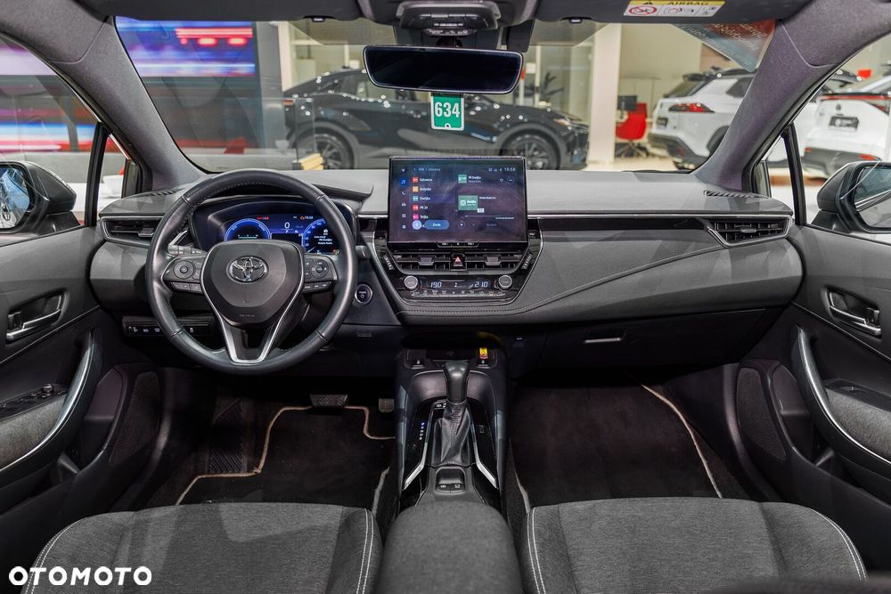 Toyota Corolla 1.8 Hybrid Comfort - 6