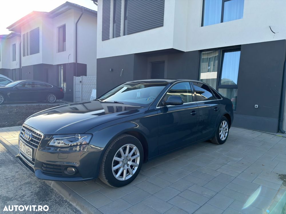 Audi A4 2009 photo 2