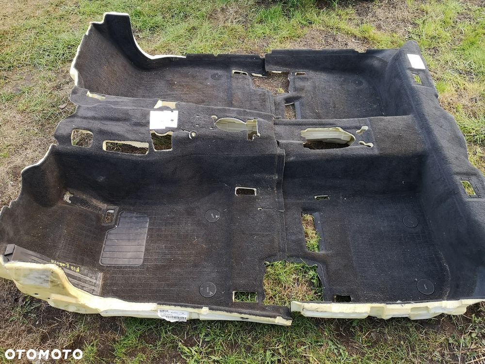 BMW 5 F10 F11 DYWAN WEWNĄTRZ PRZEDNI TYLNY WYKŁADZINA KOMPLET EUROPA CZARNY - 1