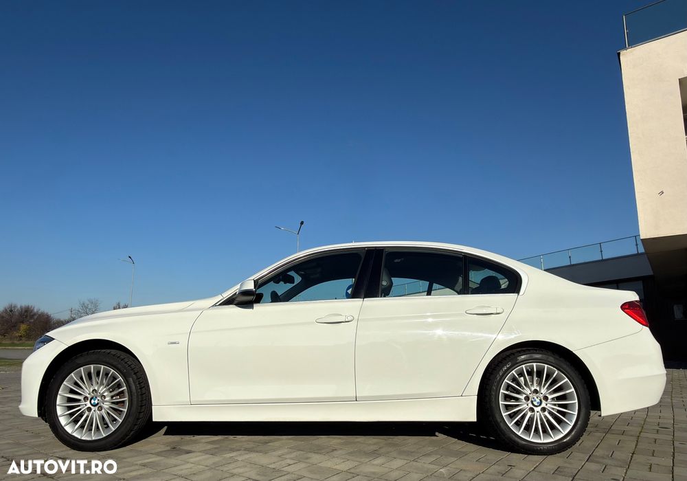 BMW Seria 3 320d Aut. Luxury Line - 3