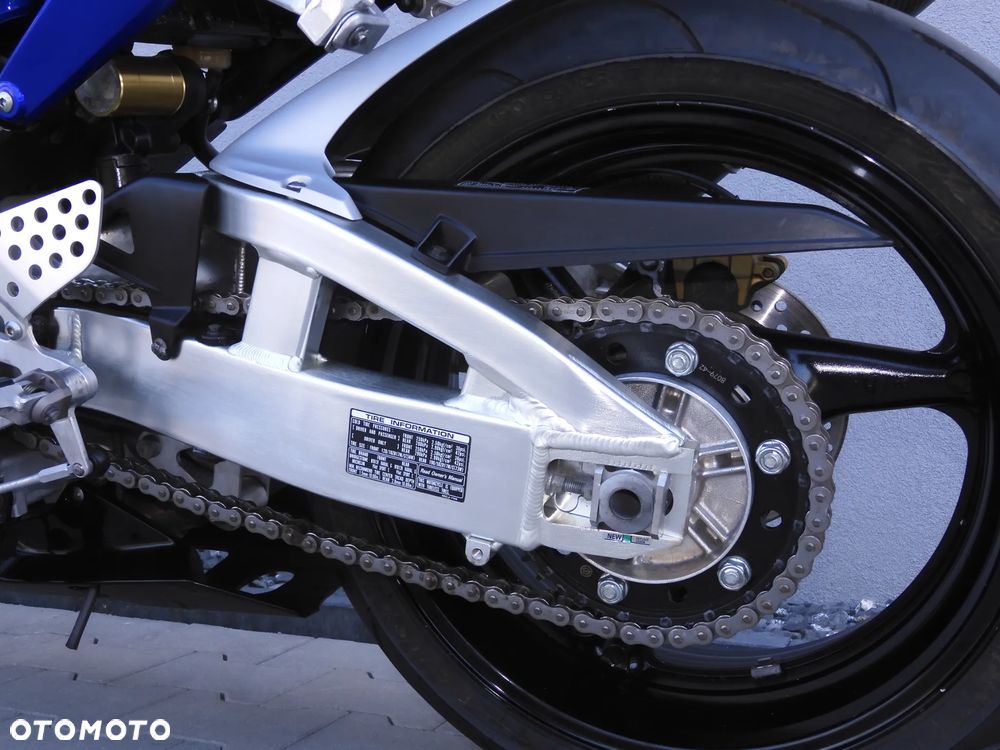 Honda CBR - 33