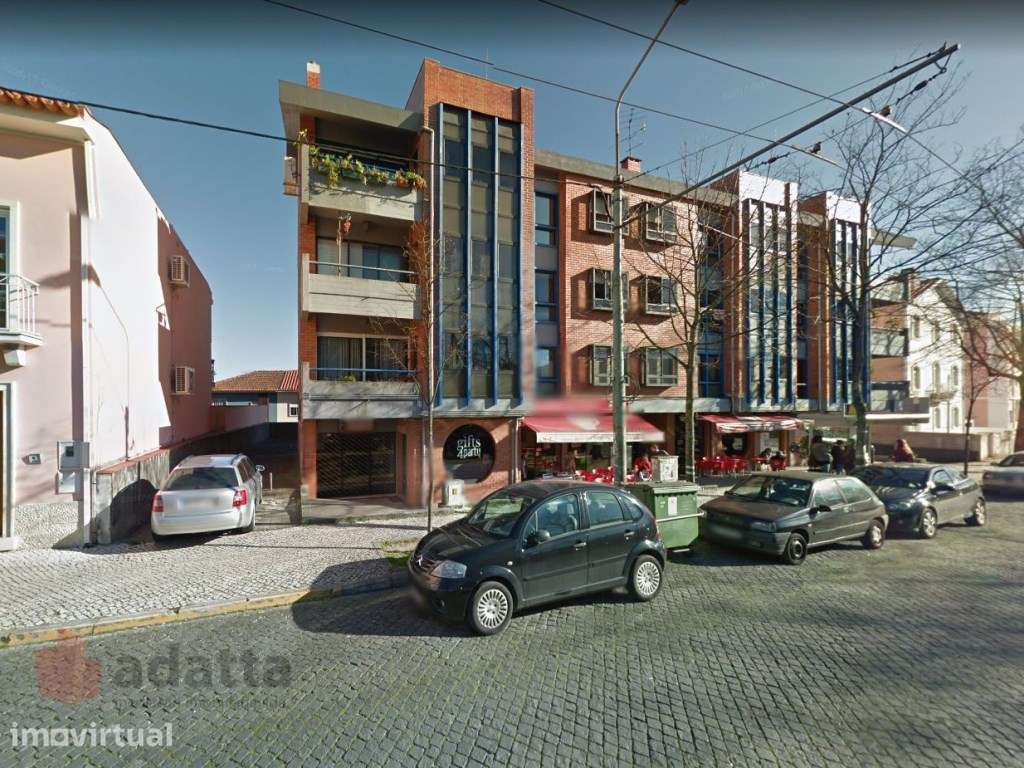 Apartamento T1 mobilado na Av. Dias da Silva [junto Faculdade de Ec... - Grande imagem: 5/9