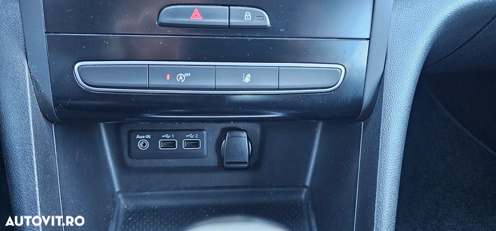 Renault Megane Blue dCi 116 Intens - 25