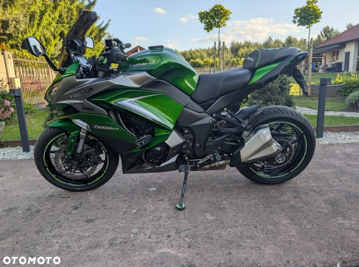 Kawasaki Ninja 1000 SX - 9