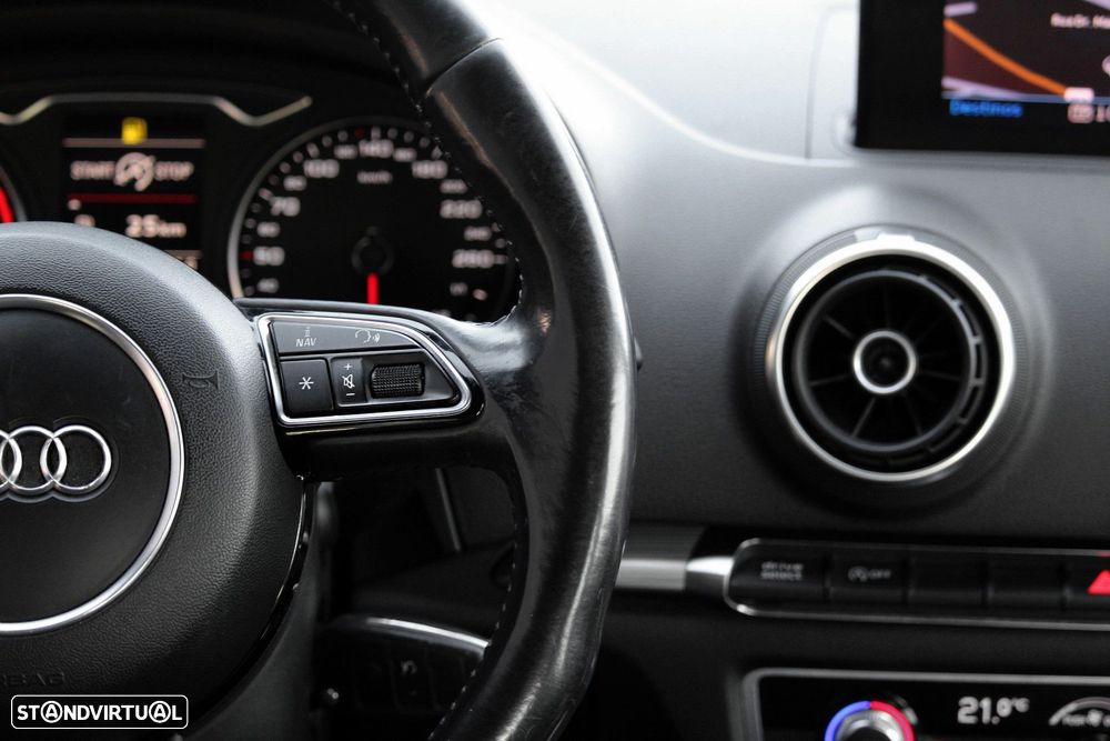 Audi A3 Limousine 2.0 TDI S-line - 28
