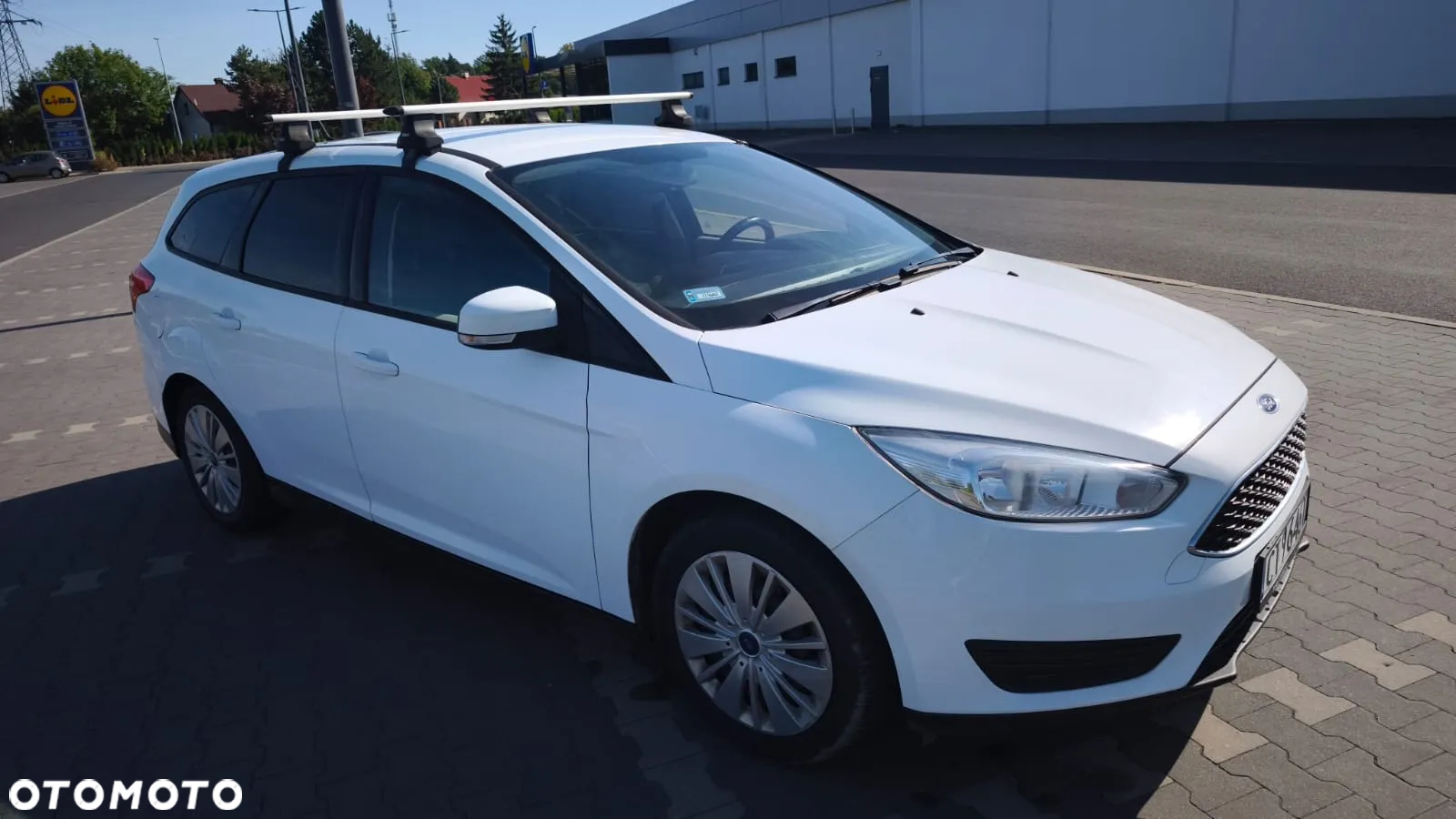 Ford Focus 1.6 Trend - 11