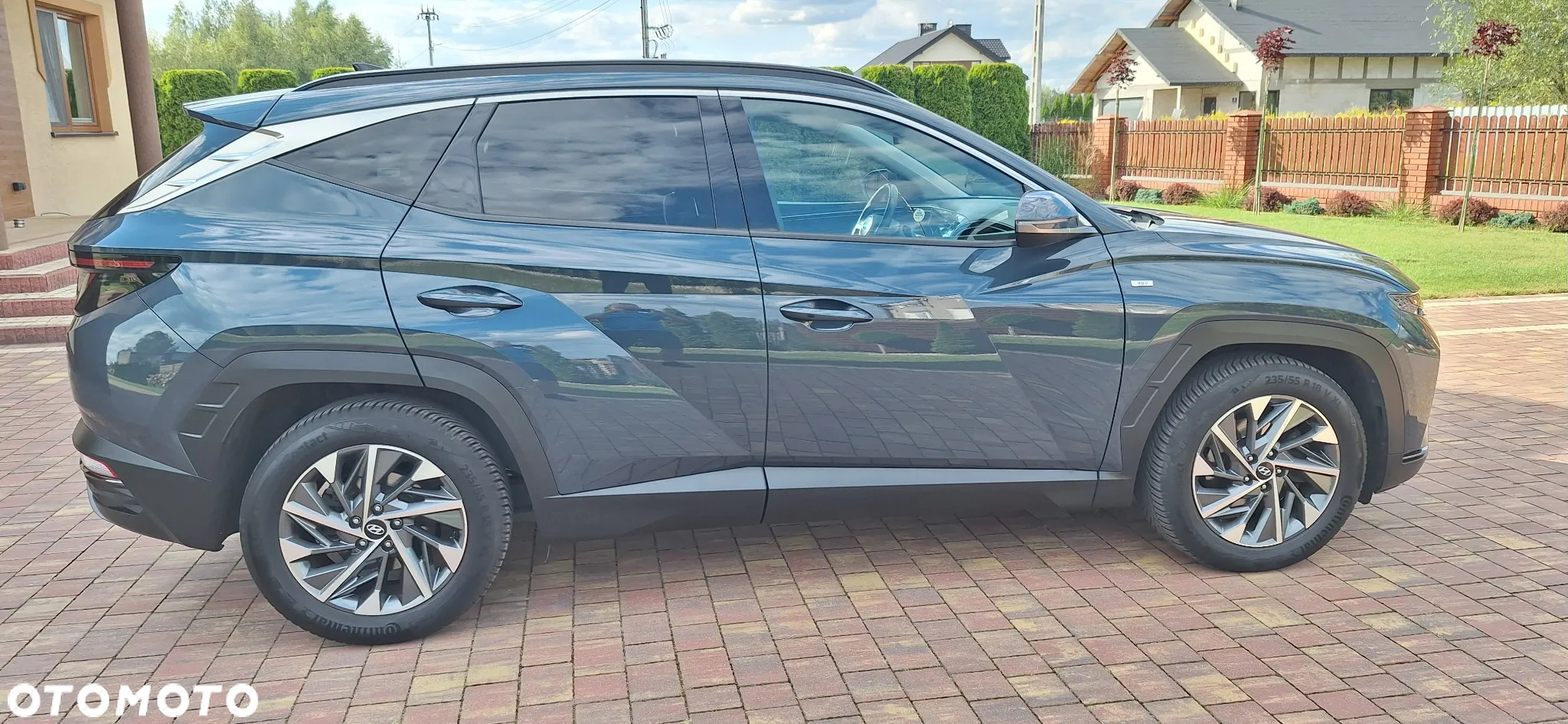 Hyundai Tucson - 2