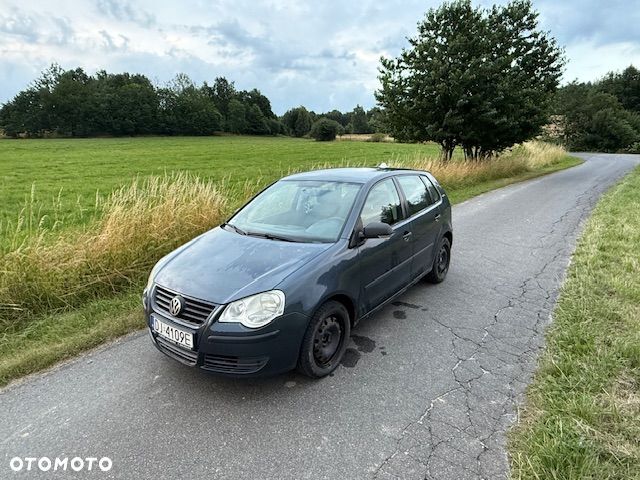 Volkswagen Polo - 1