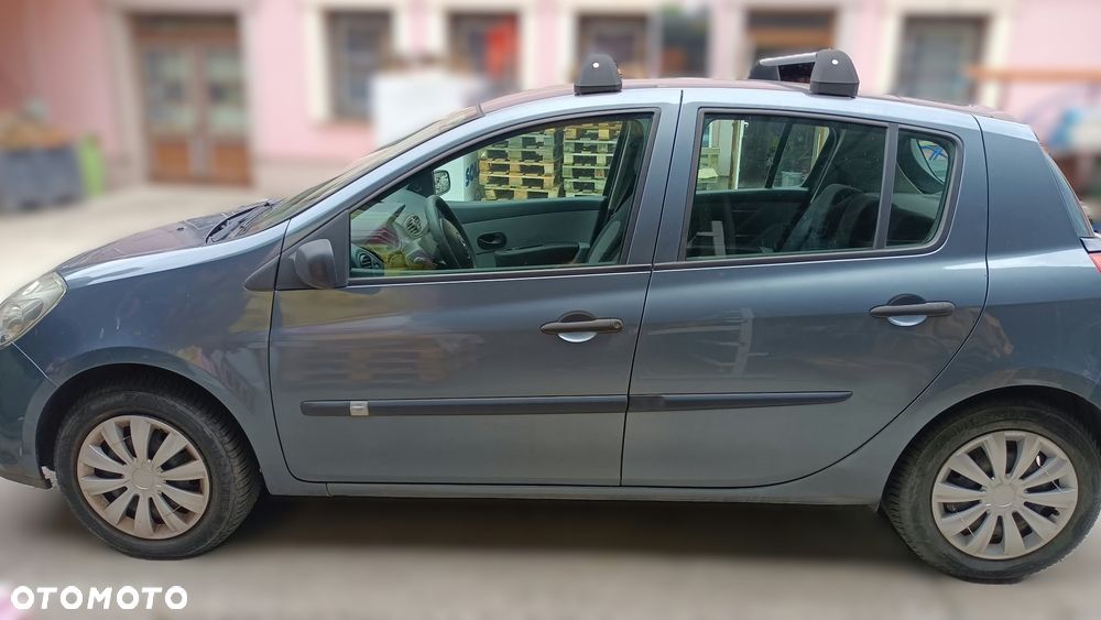 Renault Clio - 3