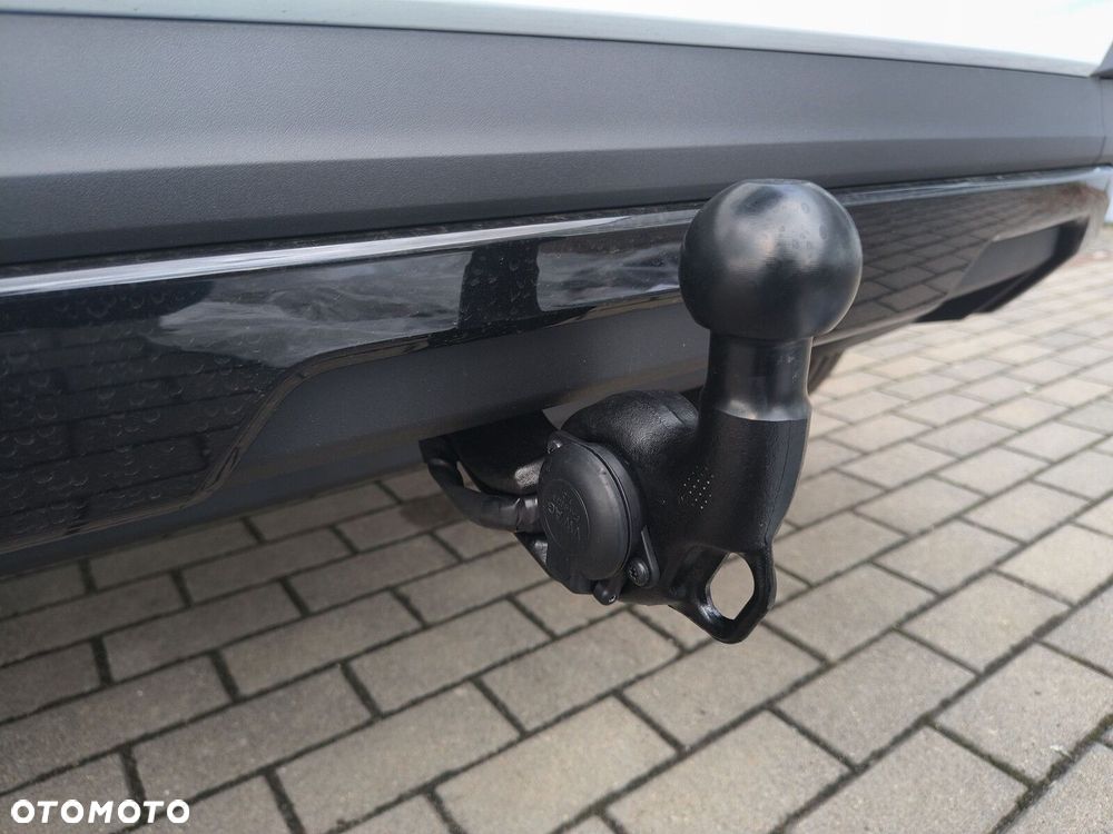 Skoda Kamiq 1.0 TSI Monte Carlo DSG - 33