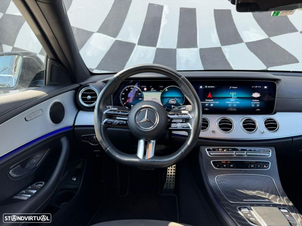 Mercedes-Benz E 300 de AMG Line 4Matic - 4