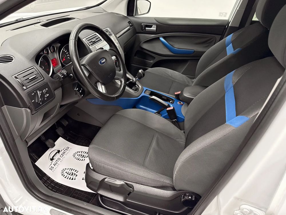Ford Kuga 2.0 TDCi 2x4 Trend - 21