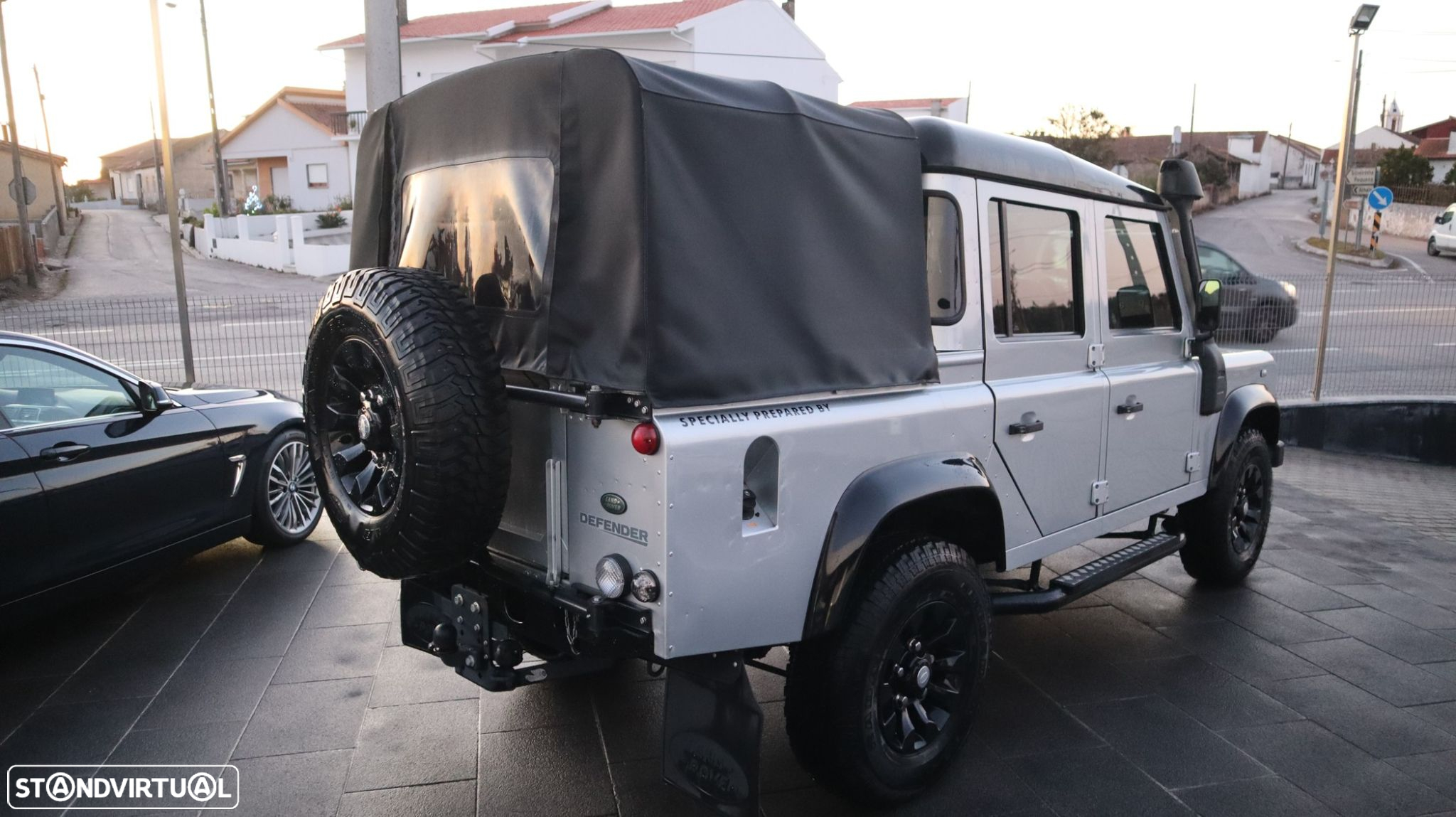 Land Rover Defender 110 CC 2.2 CRD E - 6