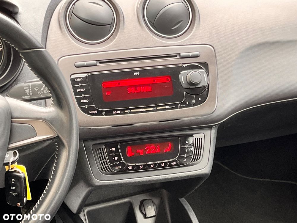Seat Ibiza 1.4 16V Reference - 14