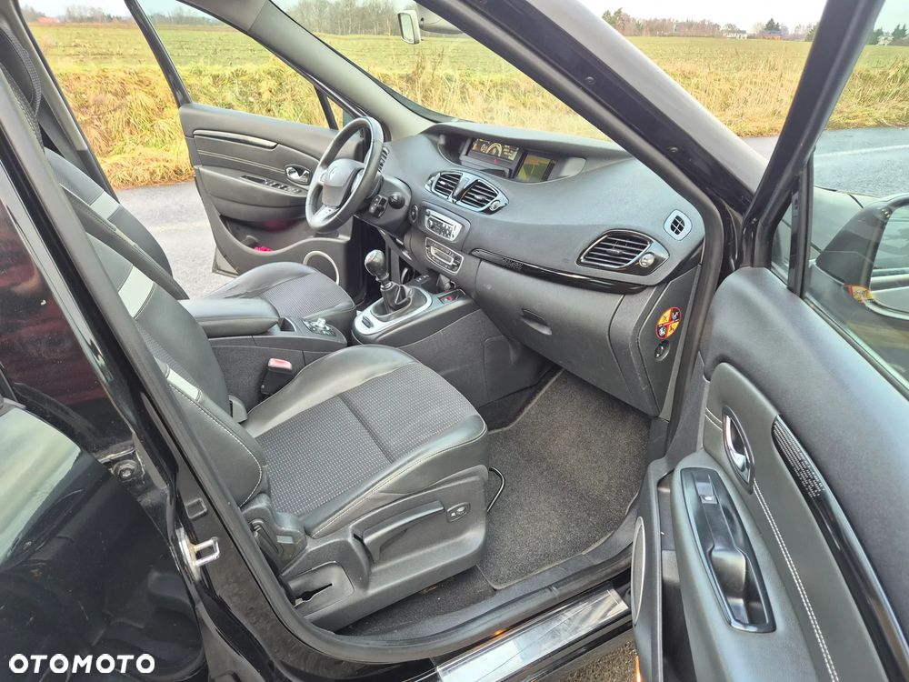 Renault Grand Scenic Energy dCi 130 Start & Stop Euro 6 Bose Edition - 29