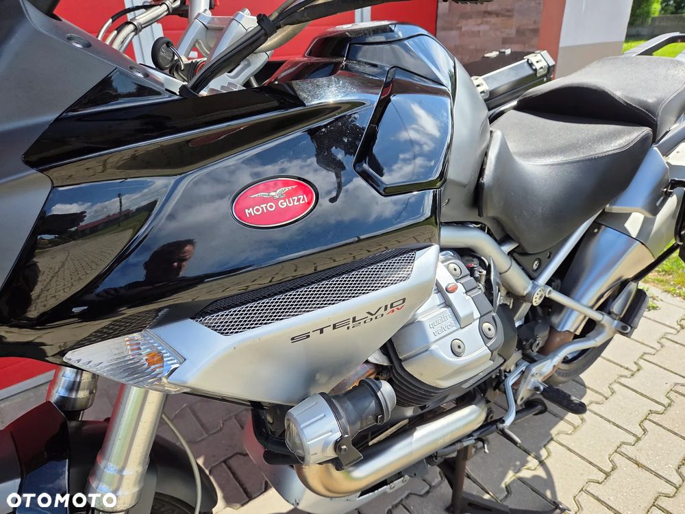 Moto Guzzi Stelvio - 15