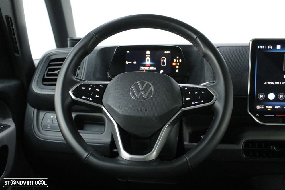 VW id-buzz Cargo - 18