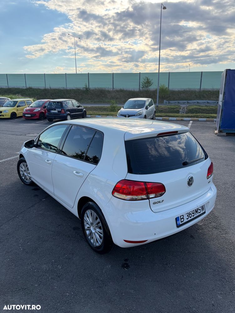 Volkswagen Golf 1.6 TDI DPF Trendline - 3