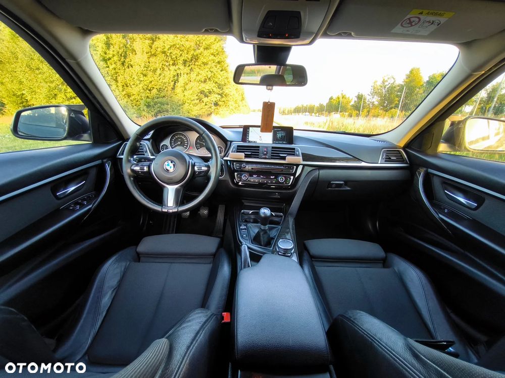 BMW Seria 3 316d Modern Line - 12