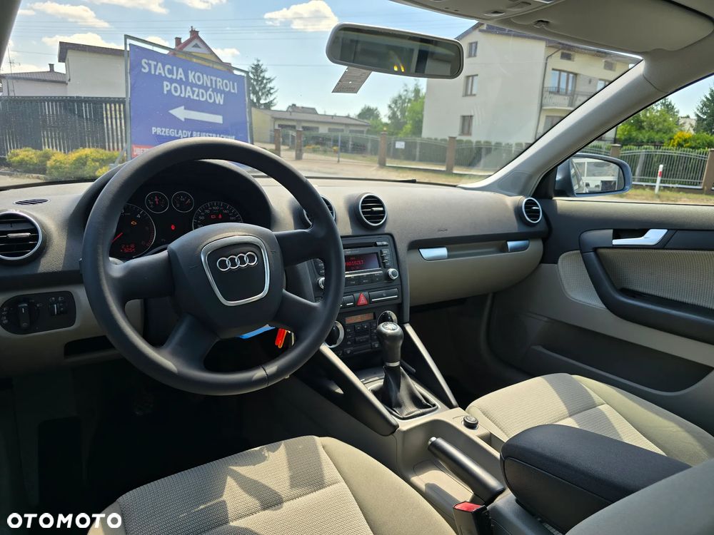 Audi A3 Sportback 2.0 TDI DPF Attraction - 12