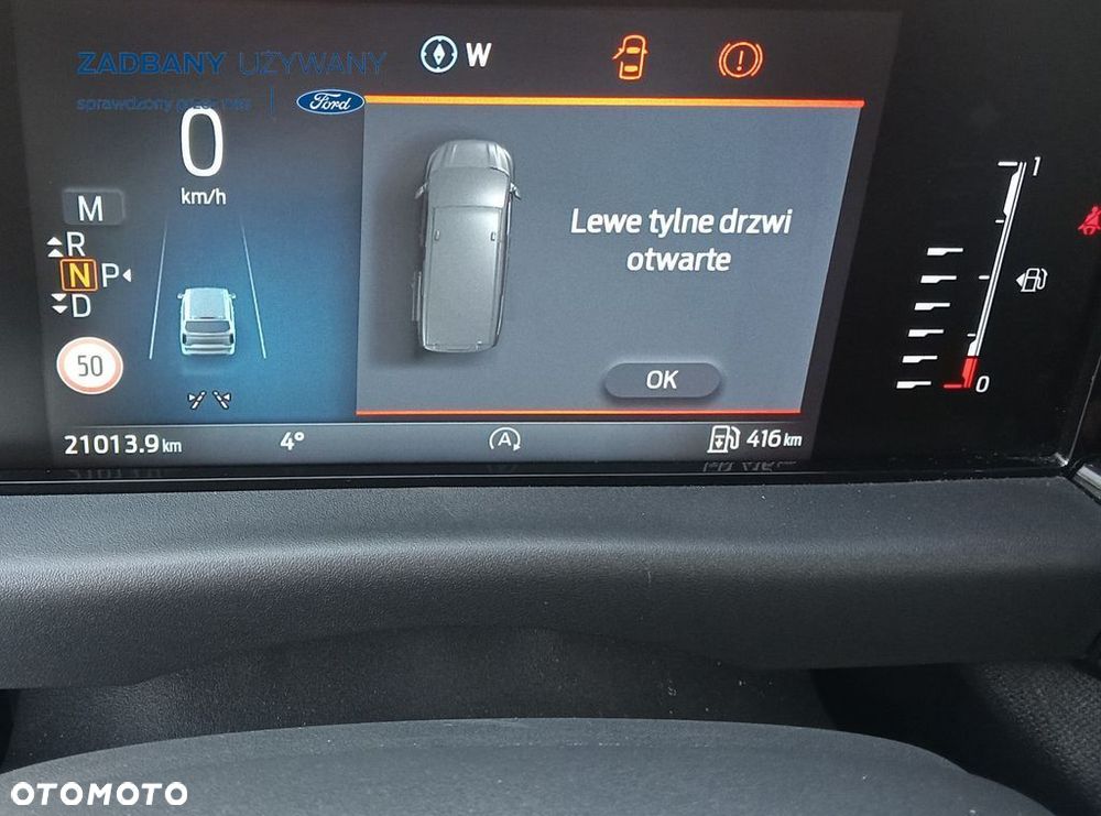 Ford Tourneo Custom - 8