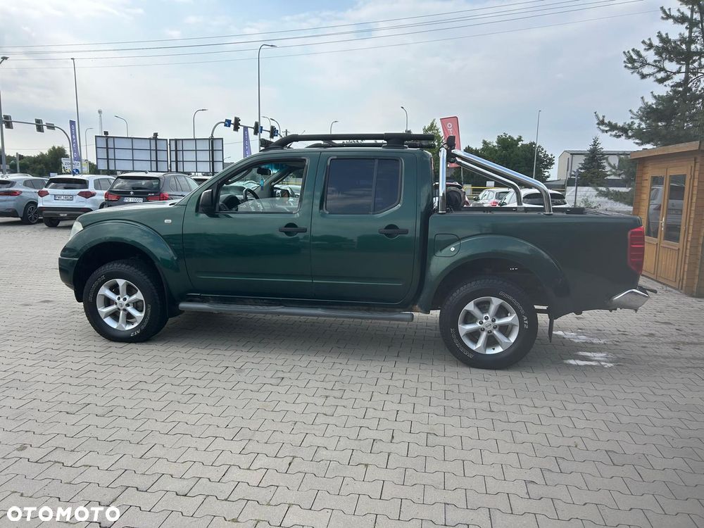 Nissan Navara 2.5 D SE - 10