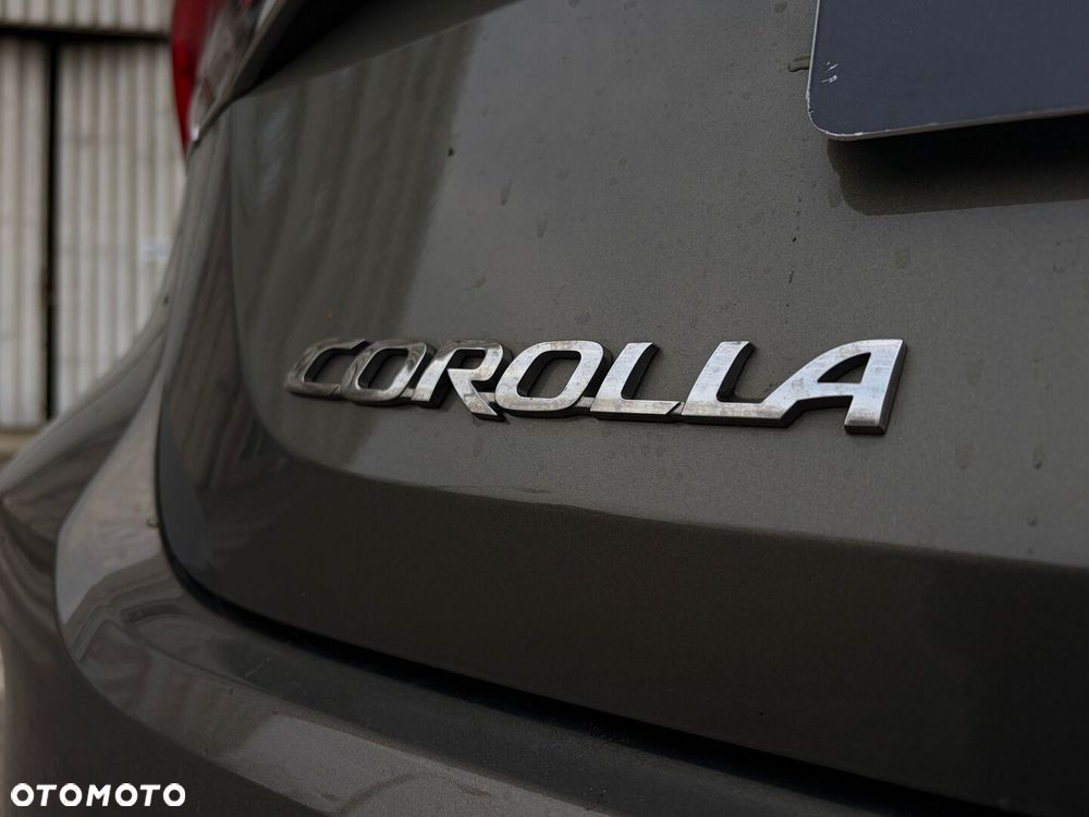 Toyota Corolla - 8