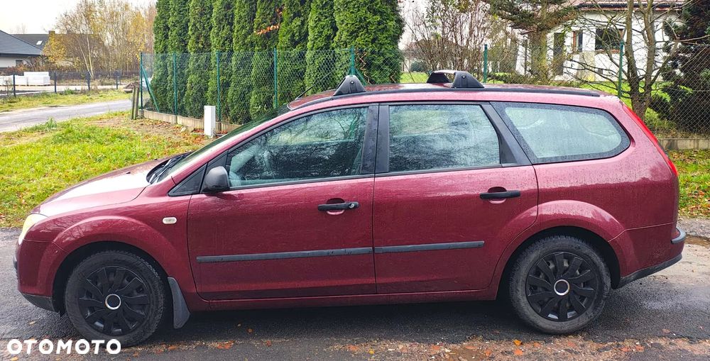 Ford Focus 1.6 16V Connection - 12