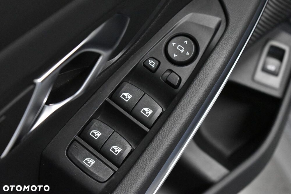 BMW Seria 3 320d xDrive mHEV M Sport - 8