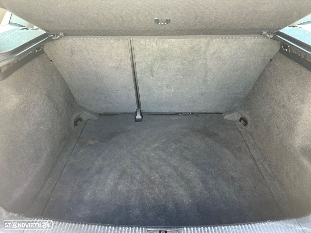 Audi A3 Sportback 1.6 TDI Attraction - 9