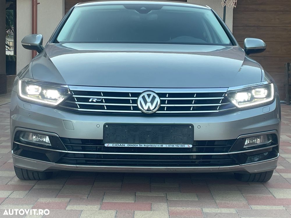 Volkswagen Passat - 4