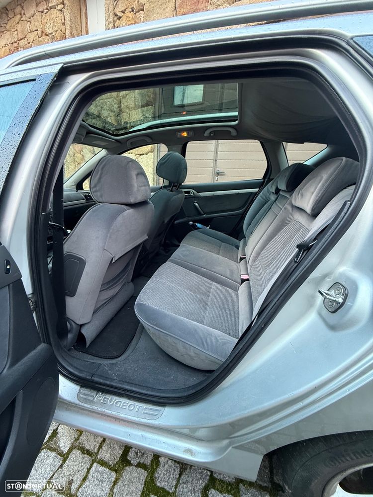 Peugeot 407 SW 1.6 HDi Executive - 17