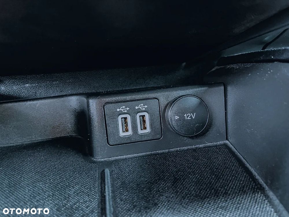 Ford Kuga 1.5 EcoBlue FWD Titanium - 18