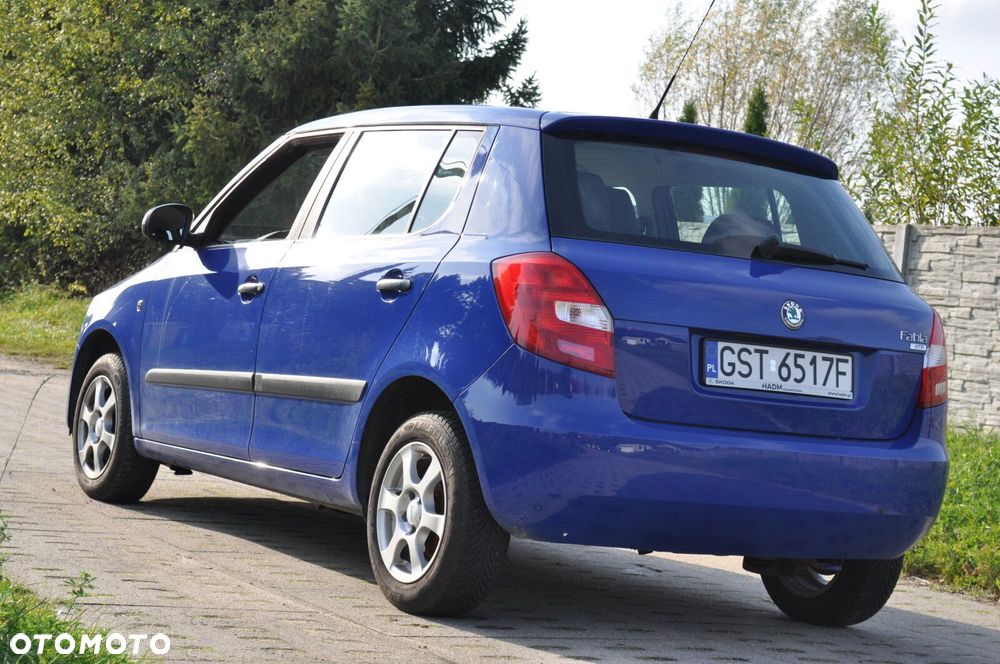 Skoda Fabia - 8