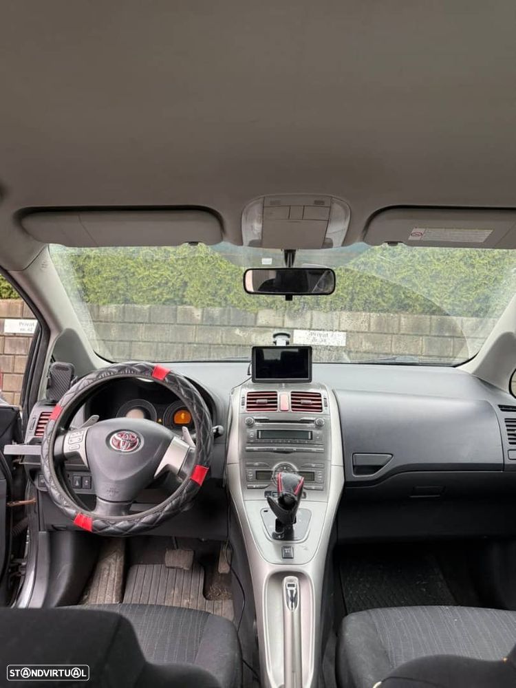 Toyota Auris 1.4 D-4D MMT Sol - 5