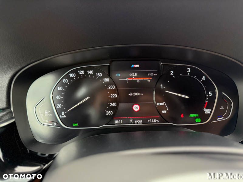 BMW Seria 5 520d M Sport Edition - 38