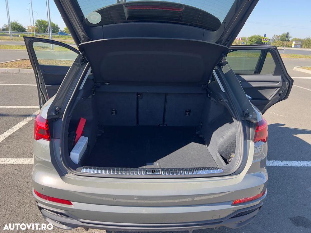 Audi Q3 2.0 35 TDI S tronic S Line - 13