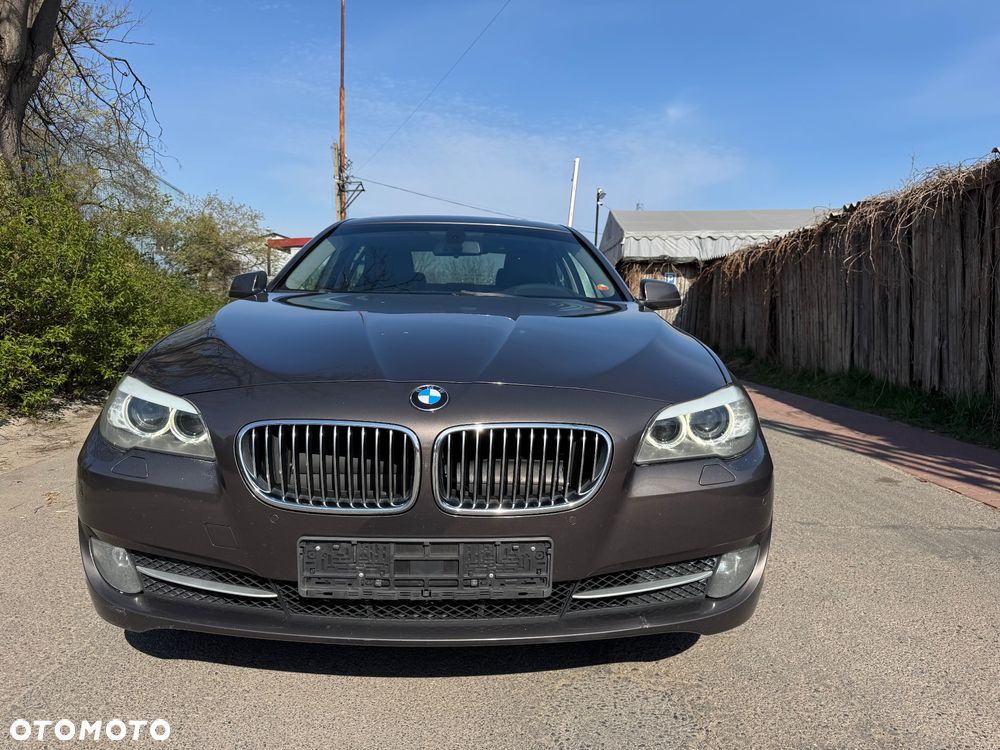 BMW Seria 5 520d Sport-Aut - 8