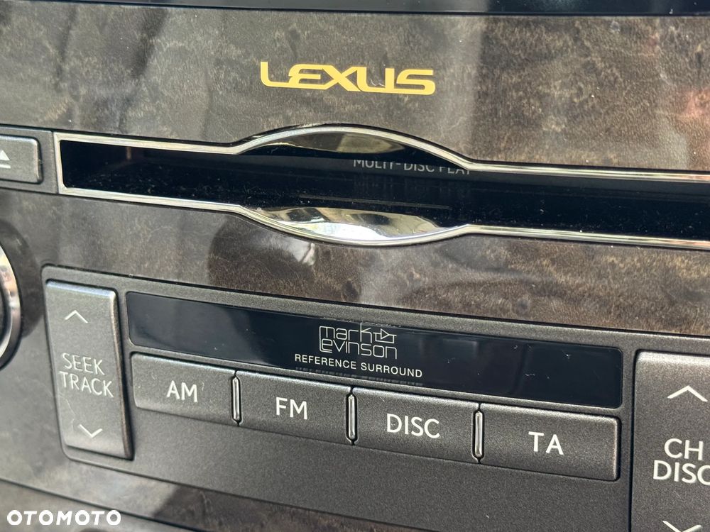 Lexus LS 600h Prestige - 8