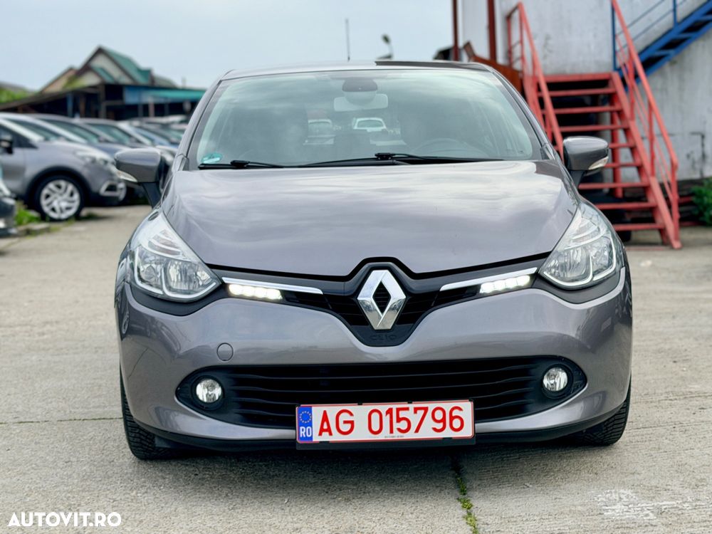 Renault Clio - 2