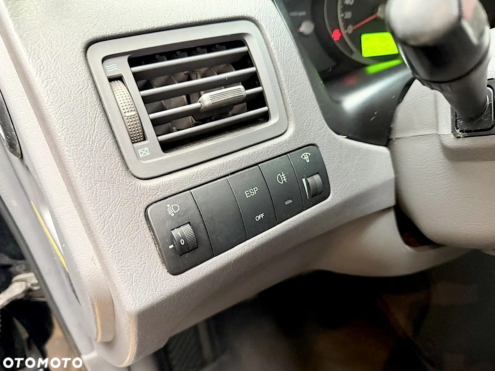 Hyundai Tucson 2.0 Comfort 2WD - 27