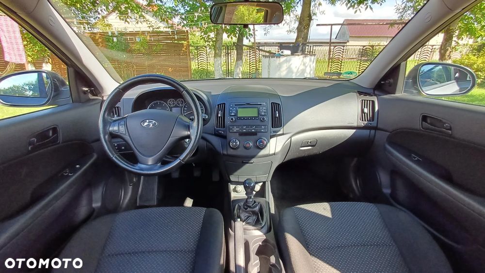 Hyundai i30 1.6 CRDi Blue Classic - 11